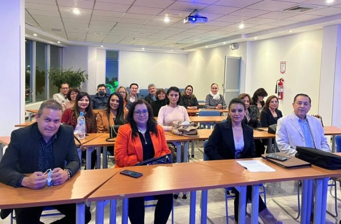 Presentación Sociedad Colposcopía Pichincha Página Web Laboratorio Chalver